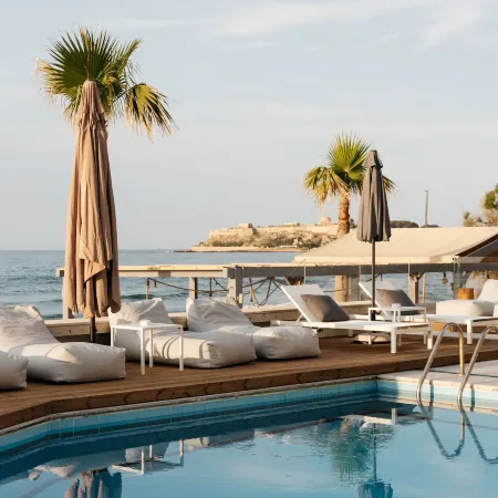 Petradi Beach Lounge Hotel