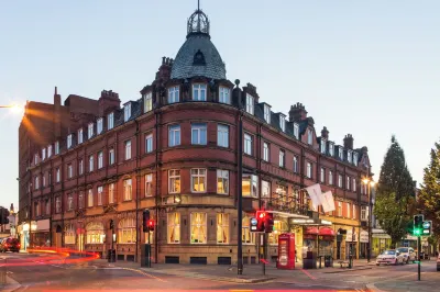 Mercure Doncaster Centre Danum Hotel Отели в г. Спротбро энд Касворт