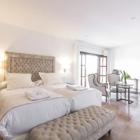Aumallia Hotel & Spa