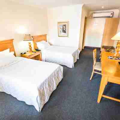 The George Hotel Rooms