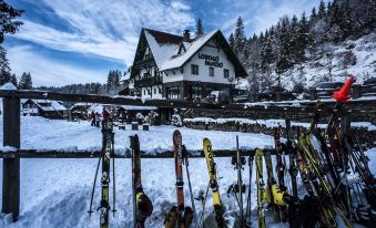 Lobogo Resort