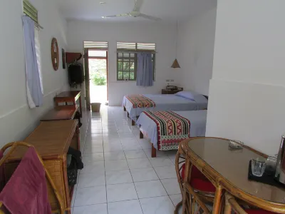 The Satwa Elephant Ecolodge Hotel dekat Lapangan SMANSAWARA Way Jepara