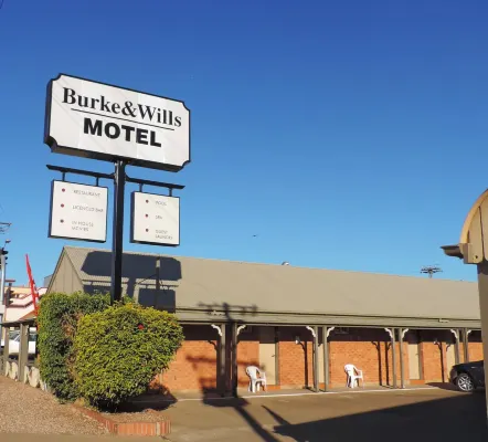 Burke & Wills Mt Isa Hotel a Miles End