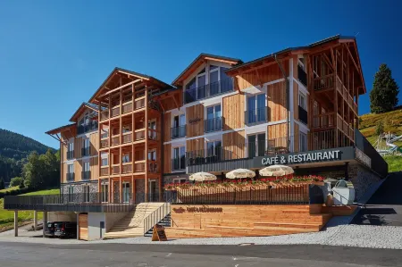 Aparthotel Kovarna Residence Отели в г. Пец-под-Снежкой