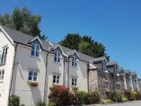 The Old Barn Inn Hotels in Llantrisant Fawr