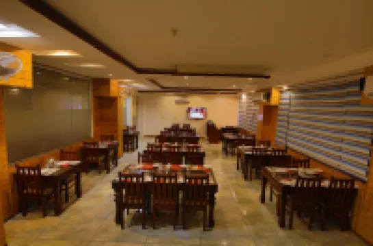 カマイ ザ グランド アロヴ