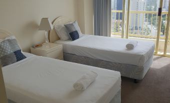 Contessa Holiday Apartments