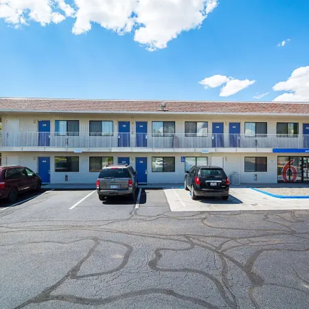 Motel 6 Pueblo, CO - I-25