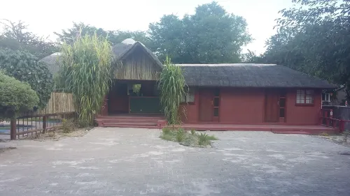 Luxury Wild Inn Hotels in Maun