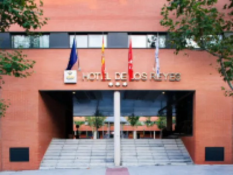 Sercotel de Los Reyes サン・セバスティアン・デ・ロス・レイエスのホテル