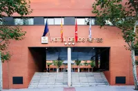 Sercotel de Los Reyes Hotels near Biblioteca Municipal Claudio Rodríguez