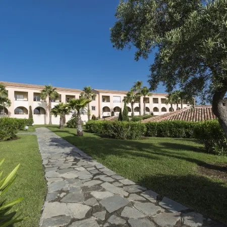 Vacancéole - Residence Sognu di Mare Отели в г. Лингуиццетта
