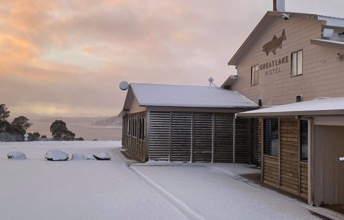 Great Lake Hotel