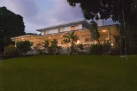 Ka'Awa Loa Plantation Hotels near Captain James Cook Monument