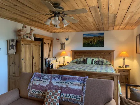 Spur Cross Inn Отели в г. Кейв Крик