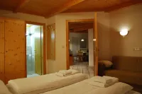 Sun Matrei Apartments