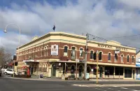 Royal Hotel Hotels in Haven