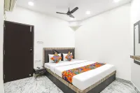 Fabexpress Sr Royale Hotel di 