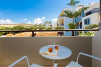 Eltina Hotel - Mountain view