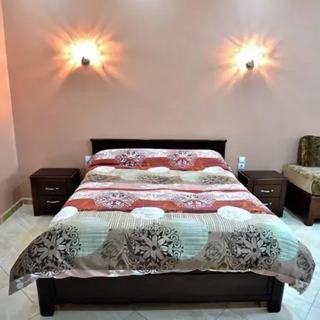 Hôtel El Menzah Kazi Отели в г. Тлемсен