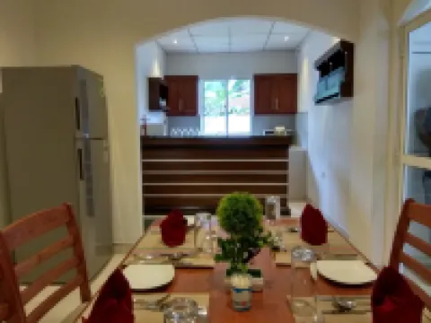 Diva Villa Transit Hotel