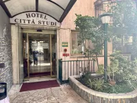 Hotel Città Studi Hotels in der Nähe von U-Bahnstation Repubblica