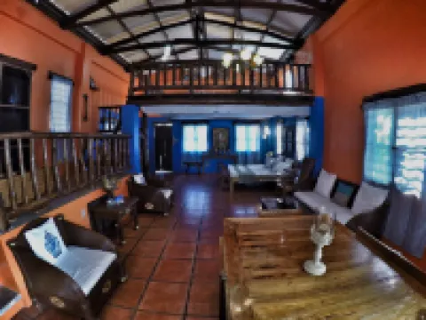 Kandugyap House by the Sea