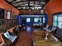 Kandugyap House by the Sea Hotel di Bantayan
