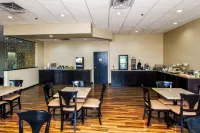 Quality Inn & Suites Moline - Quad Cities - 2-Star