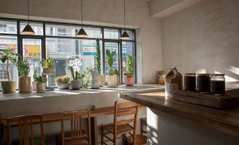 Guesthouse Akicafe Inn