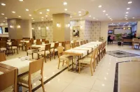 Helen Hotel - breakfast