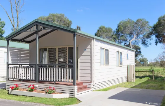 莫寧頓半島四大假日公園