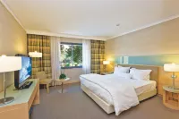 Rodos Palace Hotel - Parvekkeita