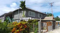 Qua Roviana Motel Hotels in 