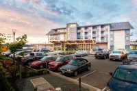 Comfort Inn & Suites - parking