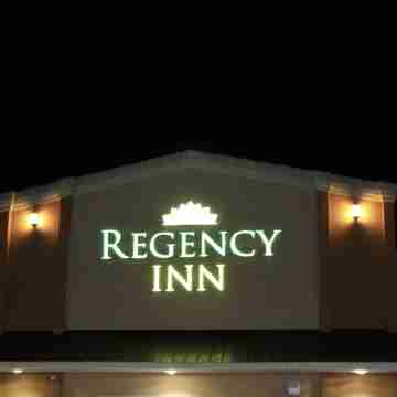 Regency Inn Hotel Exterior