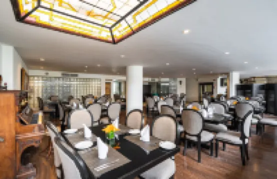 ホセ アントニオ エグゼクティブ