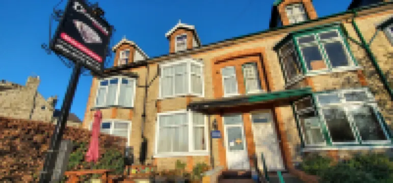 Diamonds Guest House Hotels in 