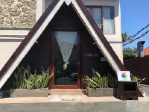 艾比恩和諧水療度假村飯店 沙努爾附近的飯店