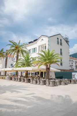 Hotel Astoria