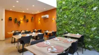Hotel Made Inn Faro - breakfast
