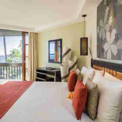 The Warwick Fiji Rooms