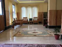 Hotel Khamsum โรงแรมในพาโร