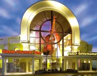 Grand Country Waterpark Resort Отели рядом с достопримечательностью «Брансон Костер»
