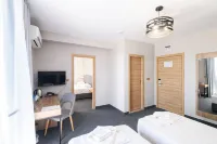 애비뉴 디럭스  호텔