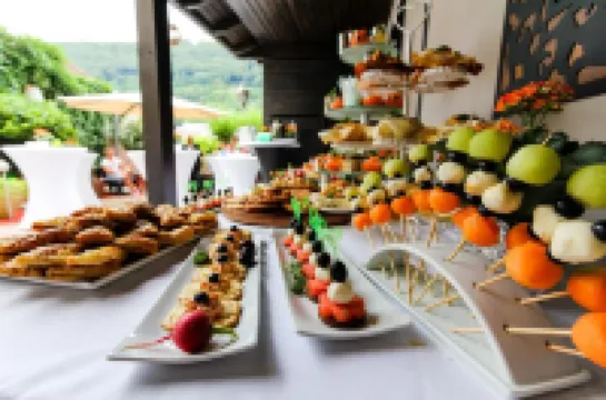 บีเอส ลักซ์ชัวรี่อพาร์ทเมนท์