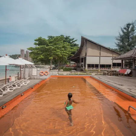 Baan Ploy Sea