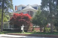 Red Lion Bed & Breakfast -  Privatzimmer