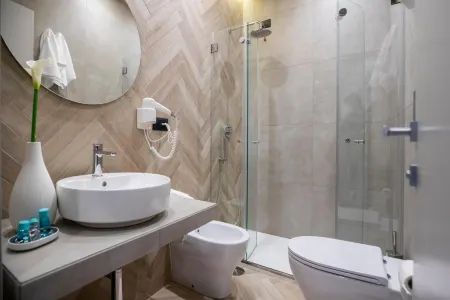 Hotel Europa Отели рядом с достопримечательностью «Golf Club Salerno»