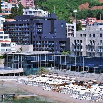 Avala Resort & Villas